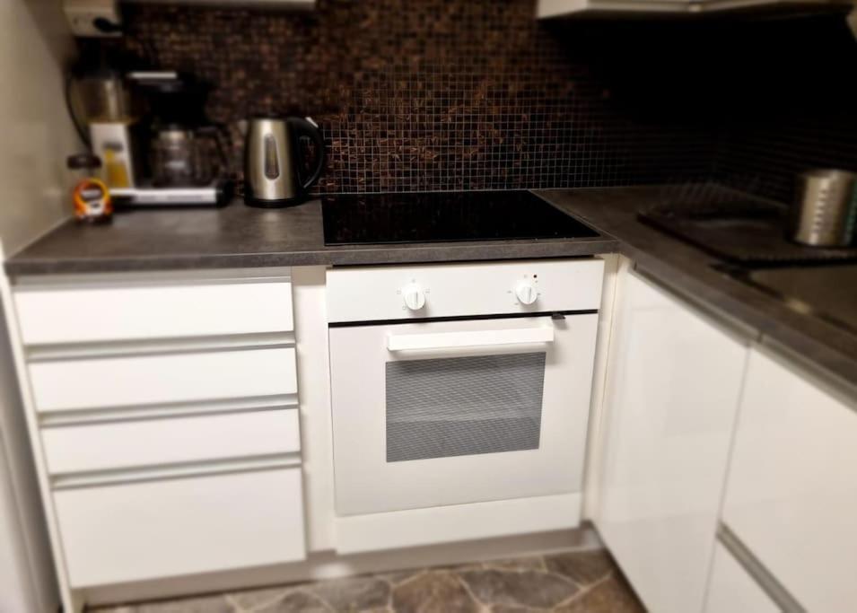 Apartment In The City Center Рованиеми Екстериор снимка